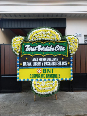 Papan Bunga Duka di Kegayem