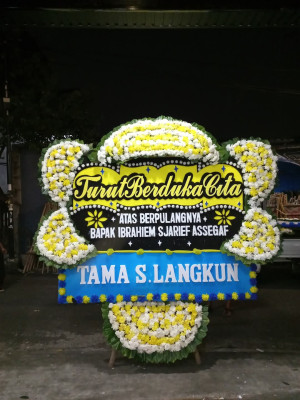 Papan Bunga Duka di Kegayem